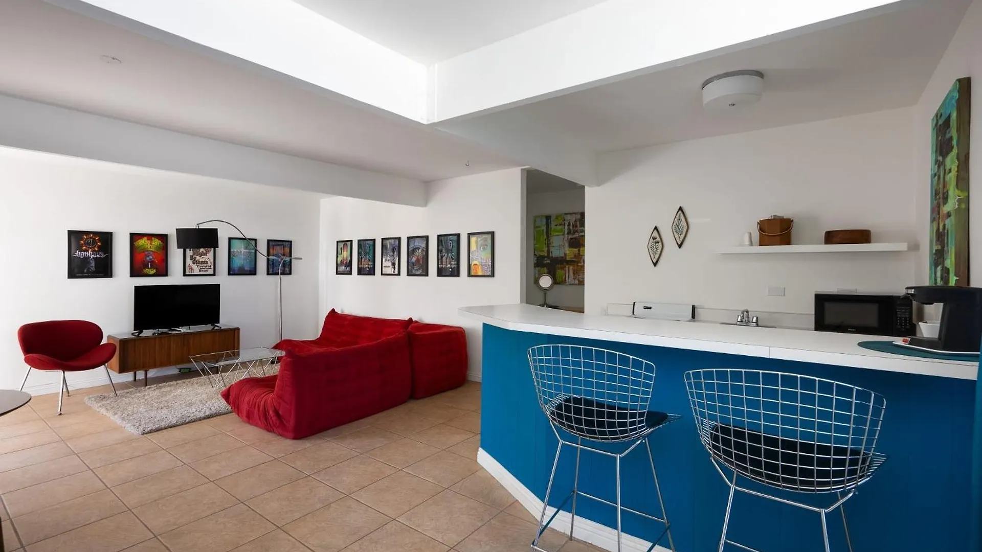 The Monkey Tree Hotel Buyout By Avantstay Entire Hotel Buyout Funky Rooms W Modern Amenities بالم سبرينغس 0*,