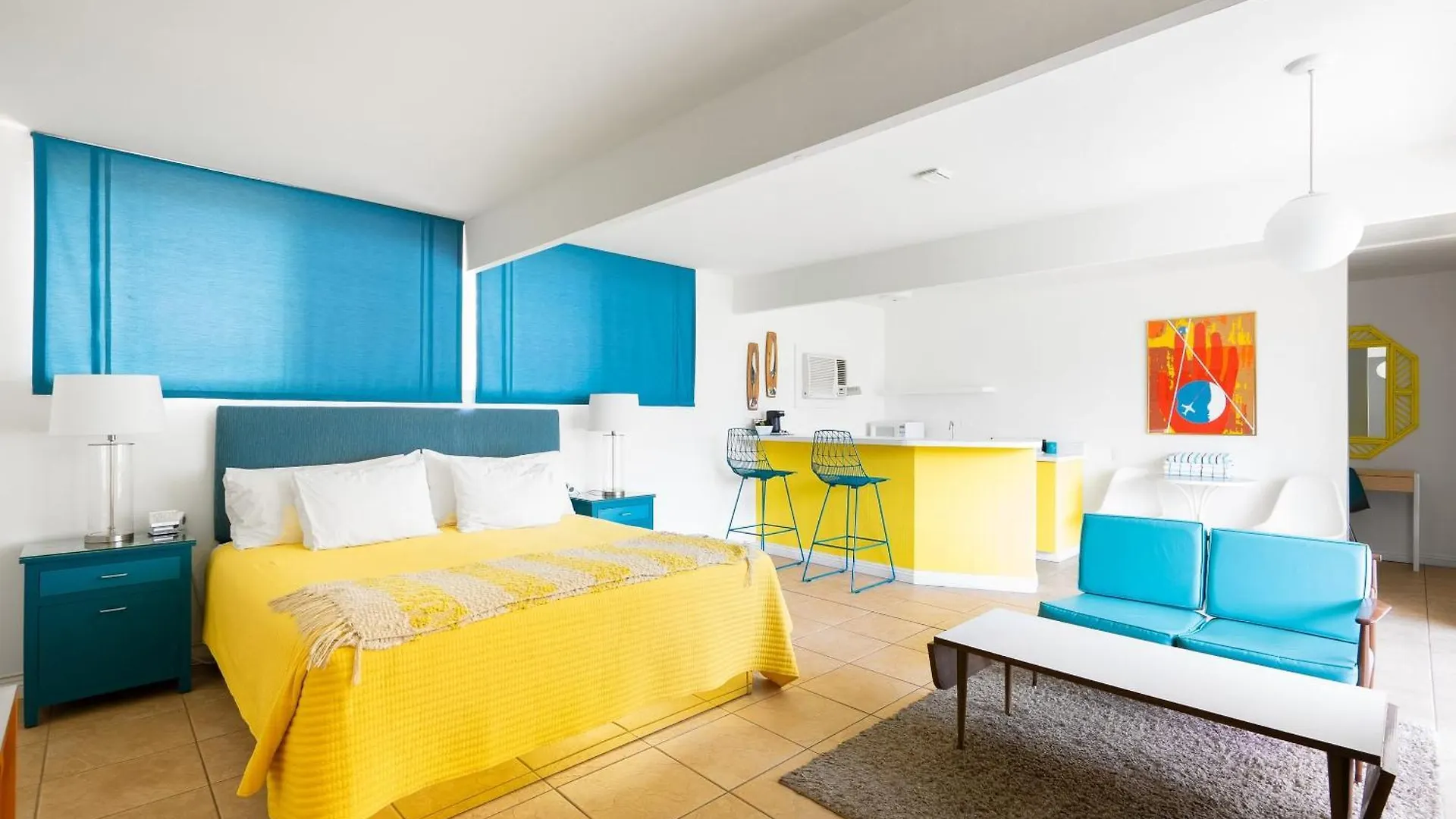 The Monkey Tree Hotel Buyout By Avantstay Entire Hotel Buyout Funky Rooms W Modern Amenities بالم سبرينغس